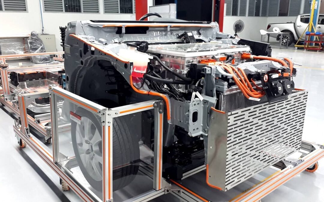 Delivery to Bangsean Technical College and Kranuan Industrial and Community Education College, Thailand